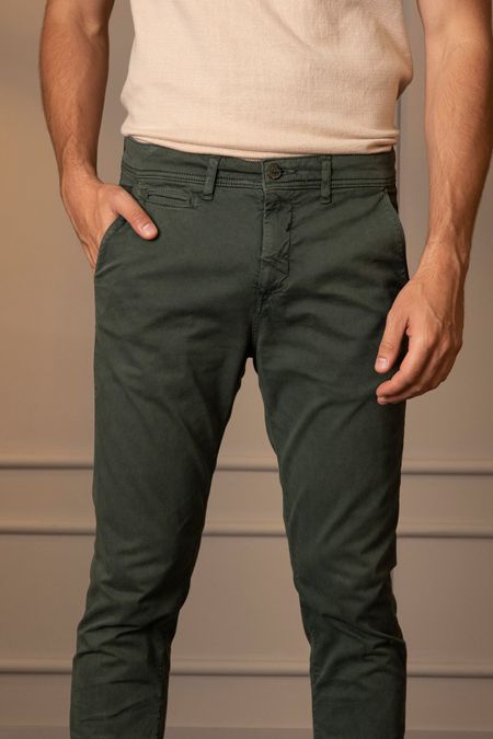 Pantalon-para-hombre-
