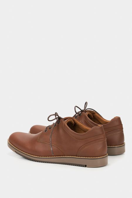 Zapatos-de-cuero-con-cordones