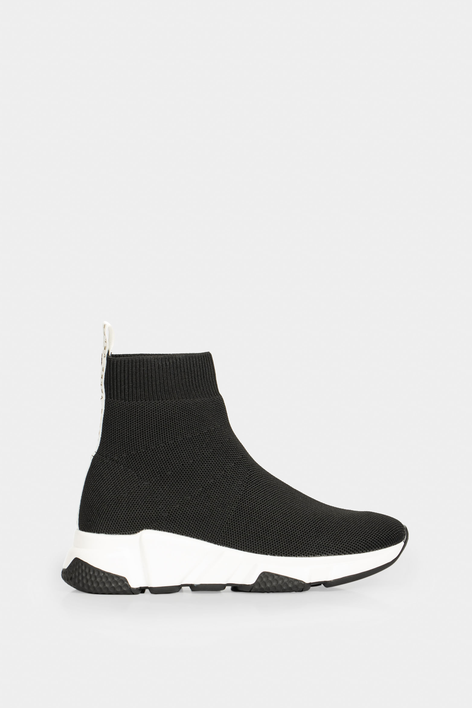 Tenis tipo botín zamba para mujer combinación de téxtil y cuero Negro