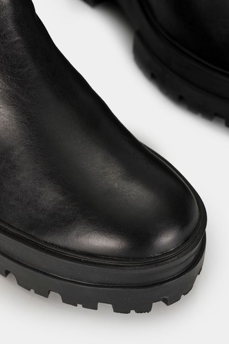 Botas-de-cuero