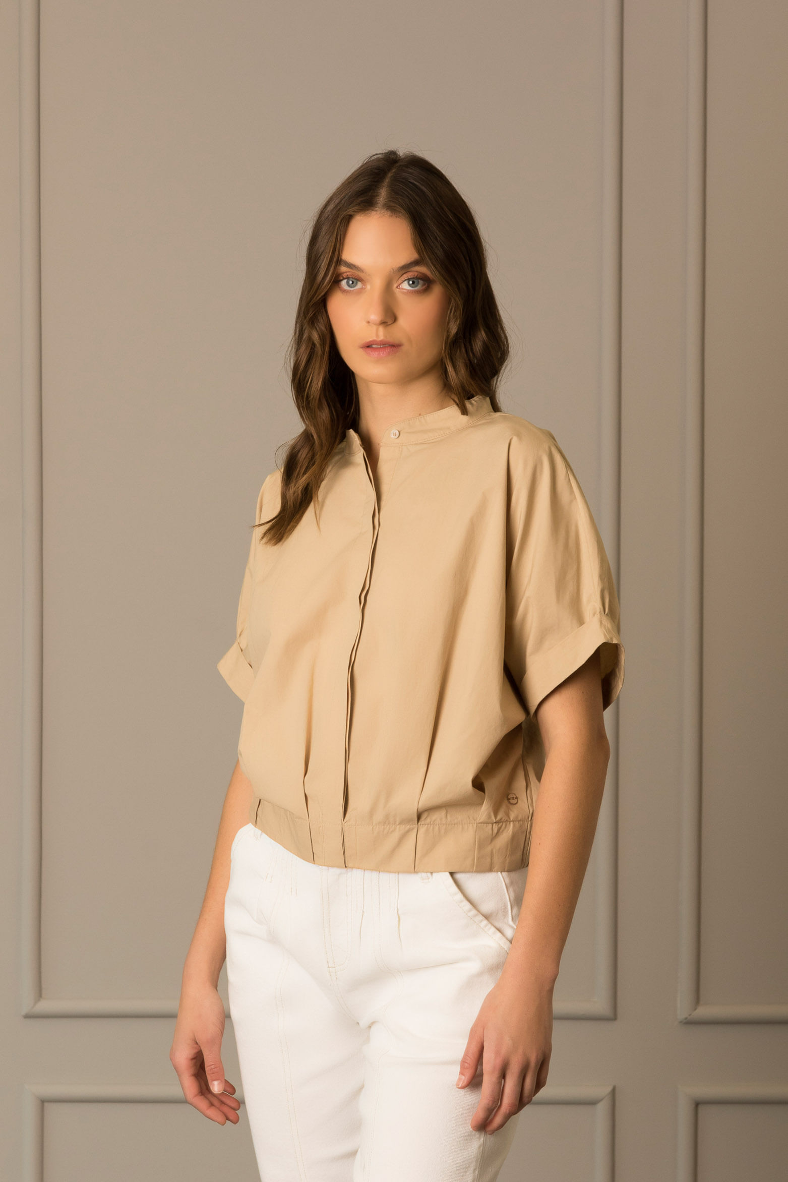 Camisa topacio para mujer manga corta integrada