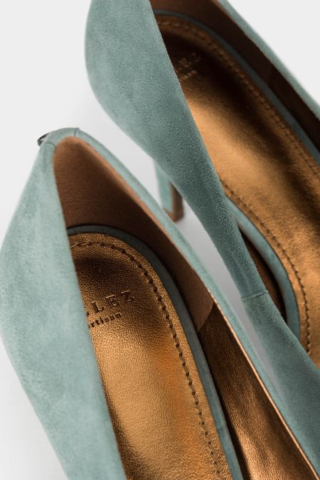 Tacones-de-cuero