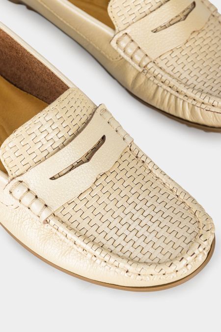 Mocasines-de-cuero