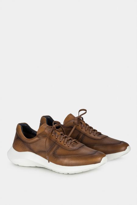 Tenis-de-cuero