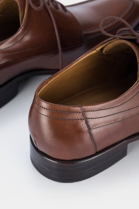 Zapatos-cordon-de-cuero