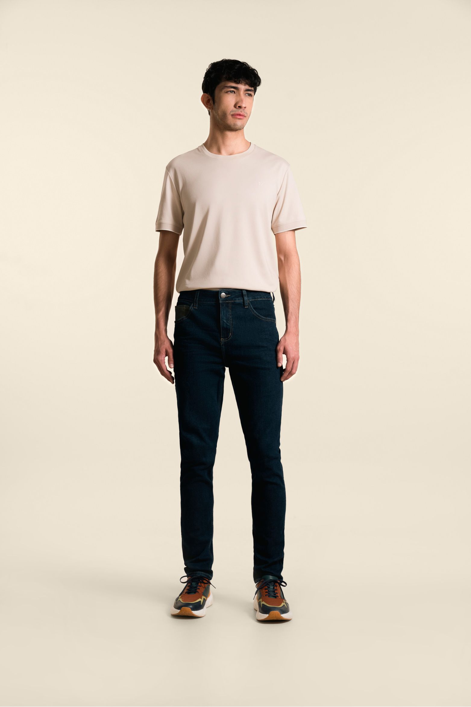 Jean-semi-ajustado-