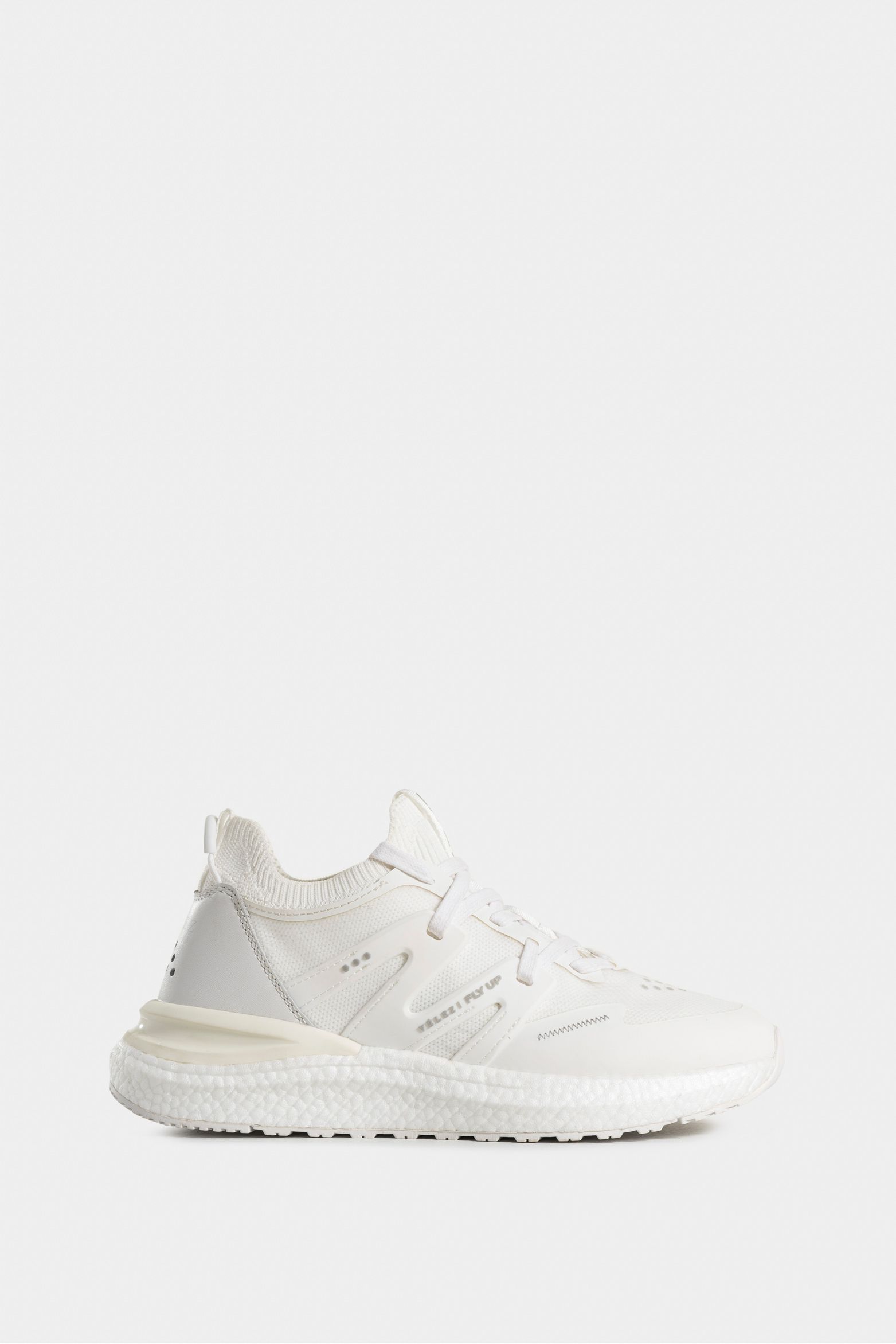 Tenis Fly Up retro para mujer textil tecnológico