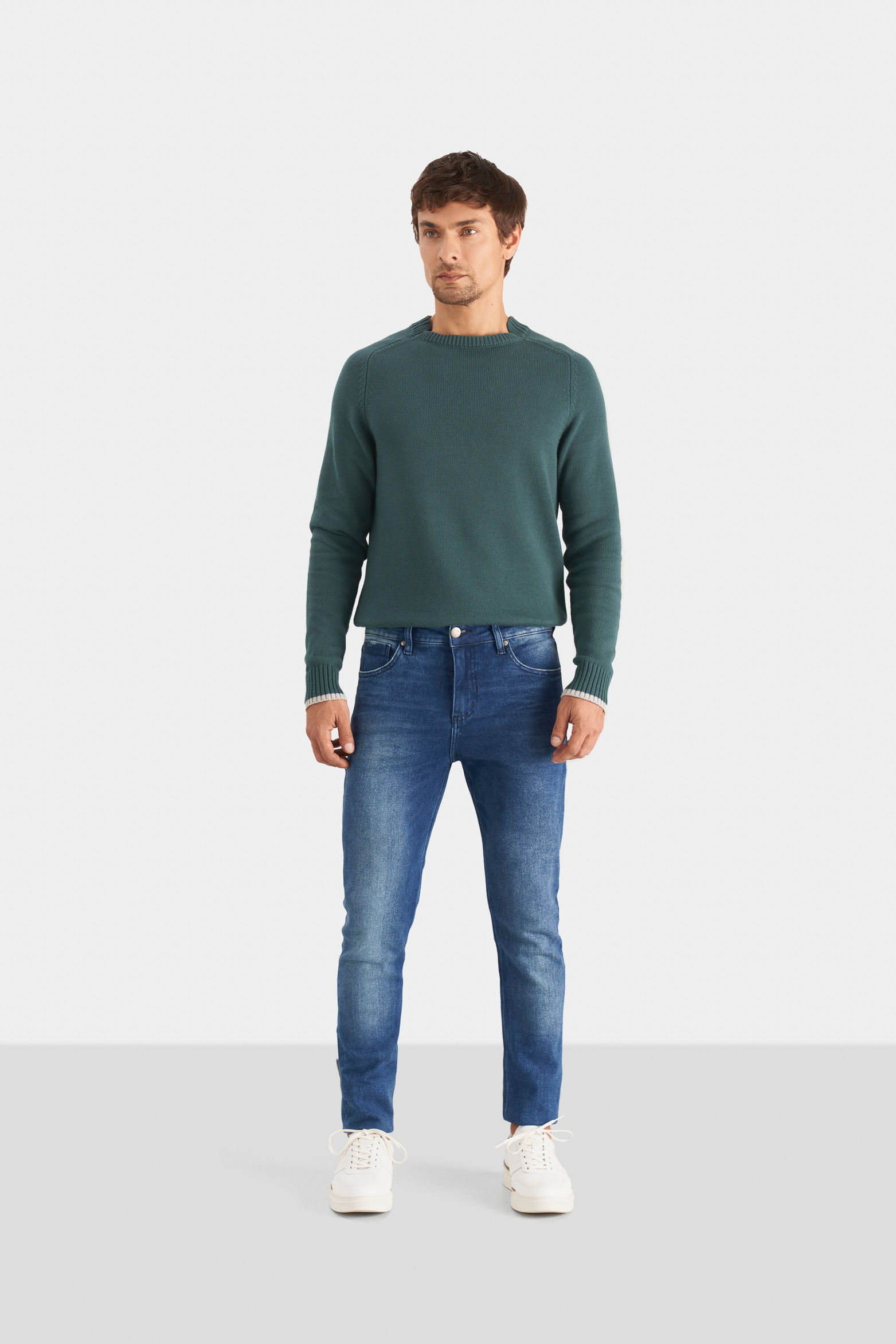 Jean sirio de algodón orgánico para hombre silueta semi ajustada