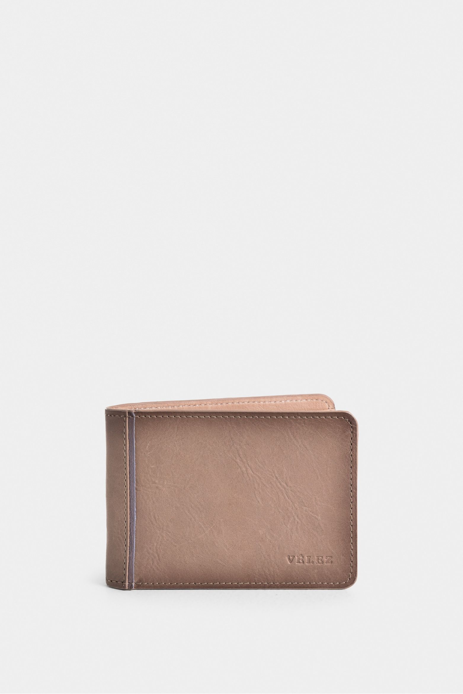 Billetera loira de cuero para hombre silueta clásica