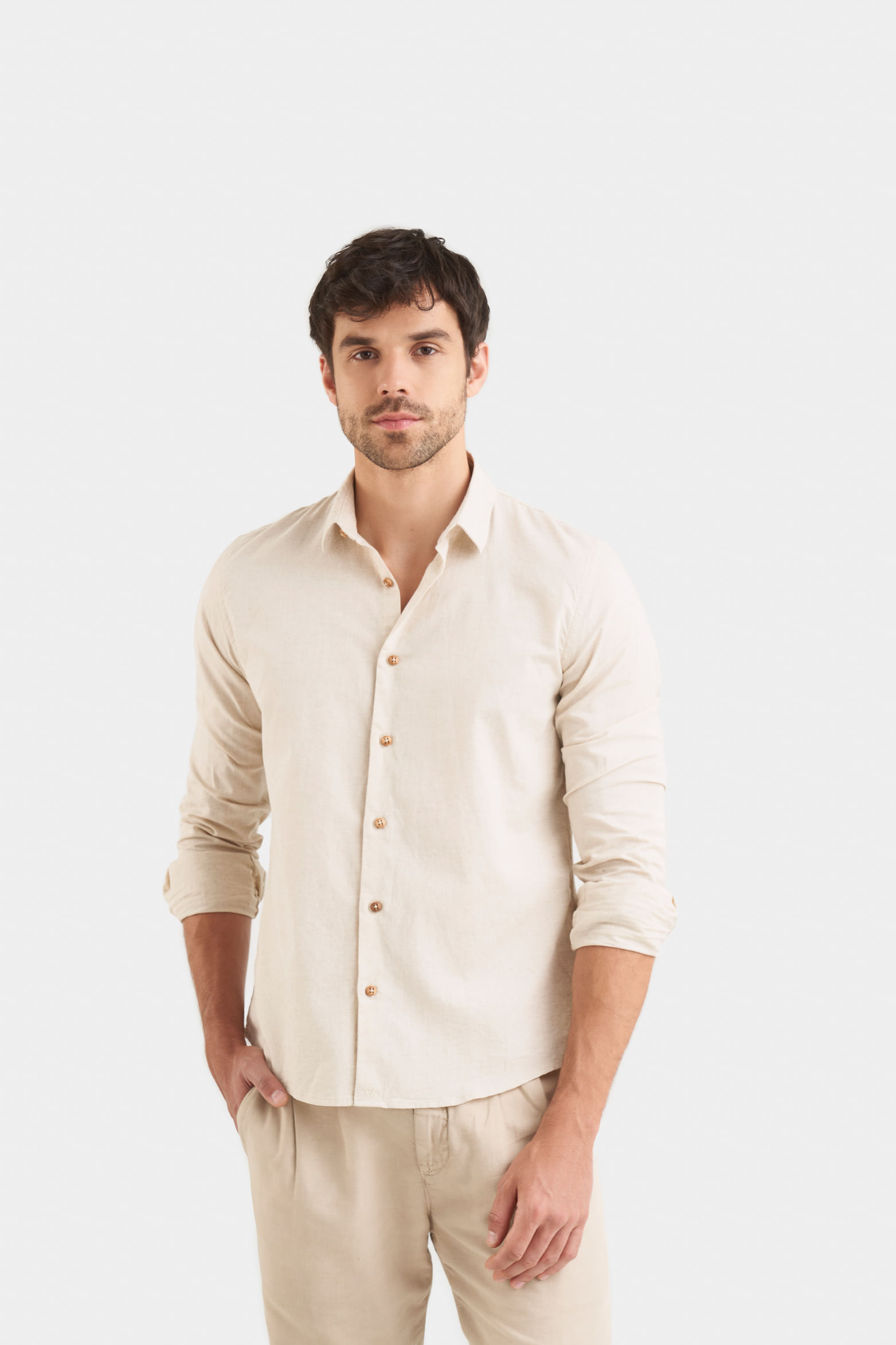 Camisa manga larga en lino para hombre semiffited