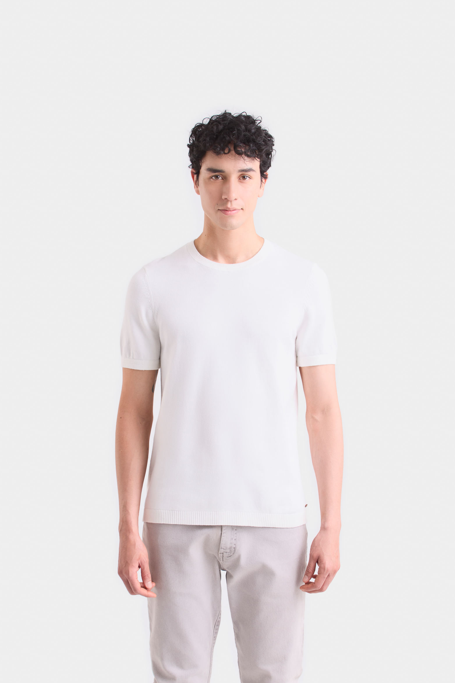 Camiseta loira de algodón para hombre detalle tejido