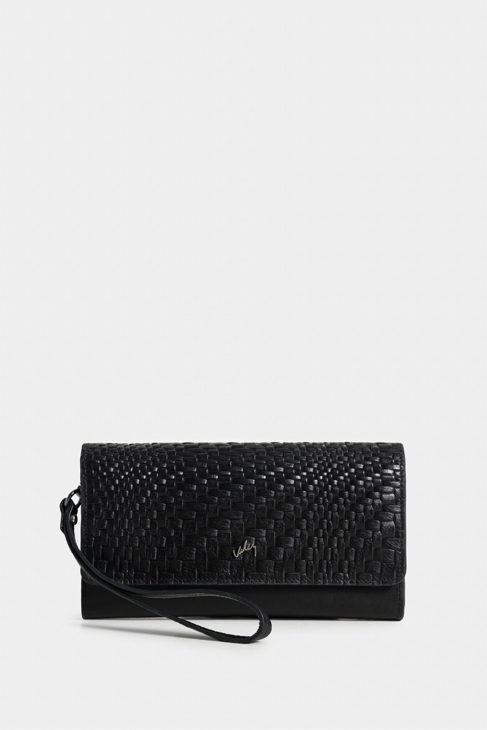 Porta chequera flor de cuero grabado para mujer con porta celular