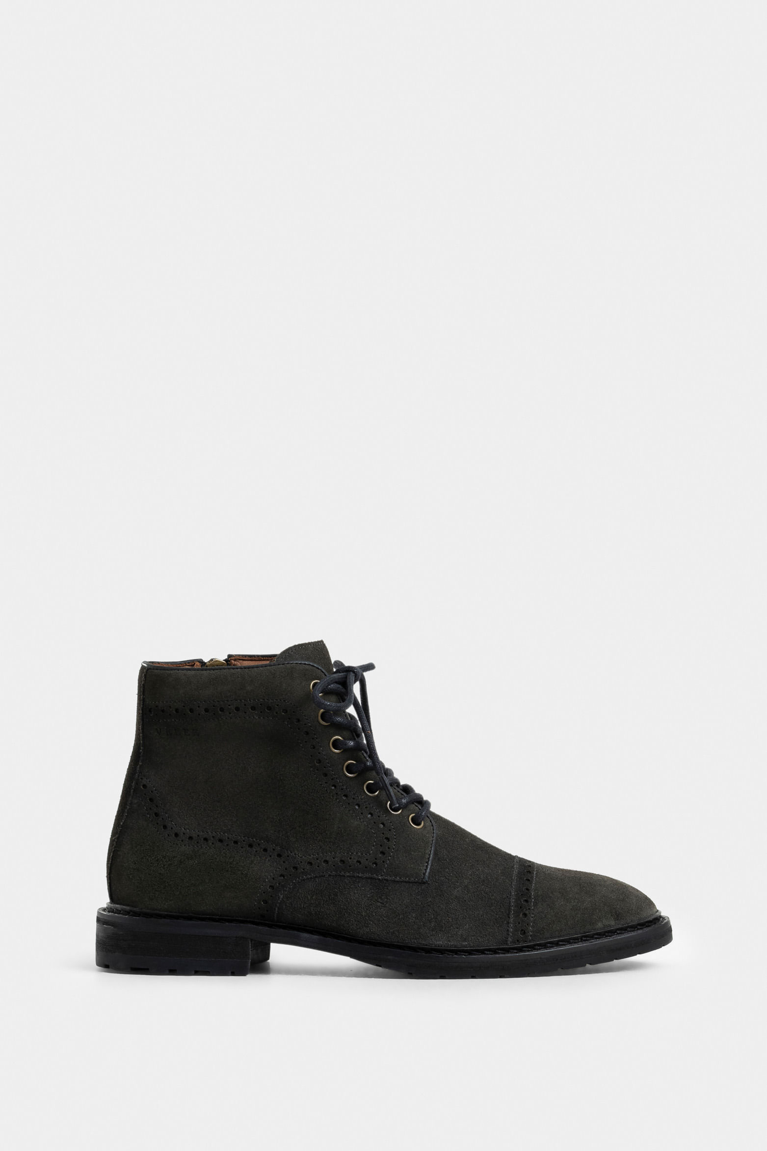 Botas estepa 2 de cuero para hombre detalle chiripiado