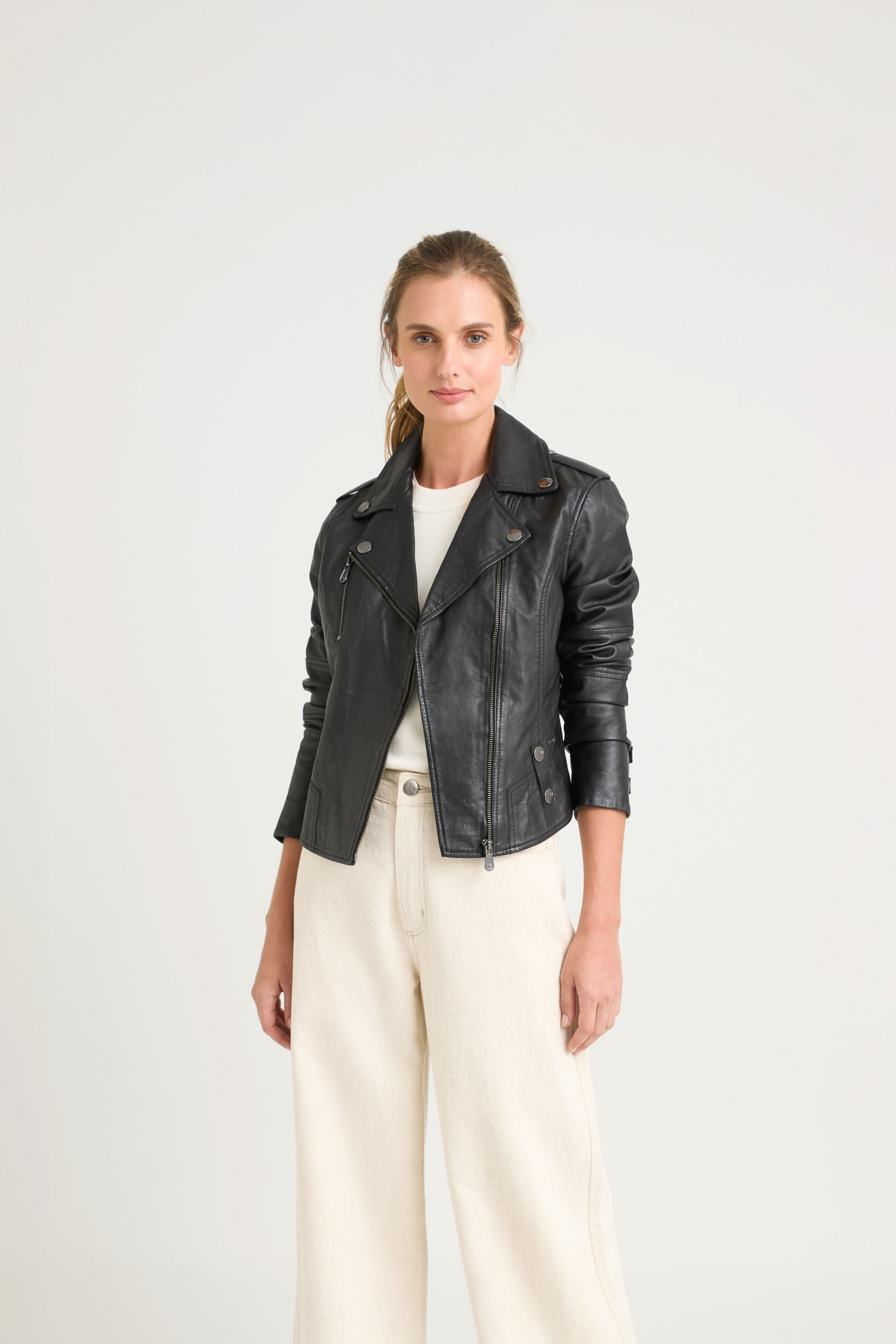 Chaqueta biker de cuero para mujer charreteras Negro