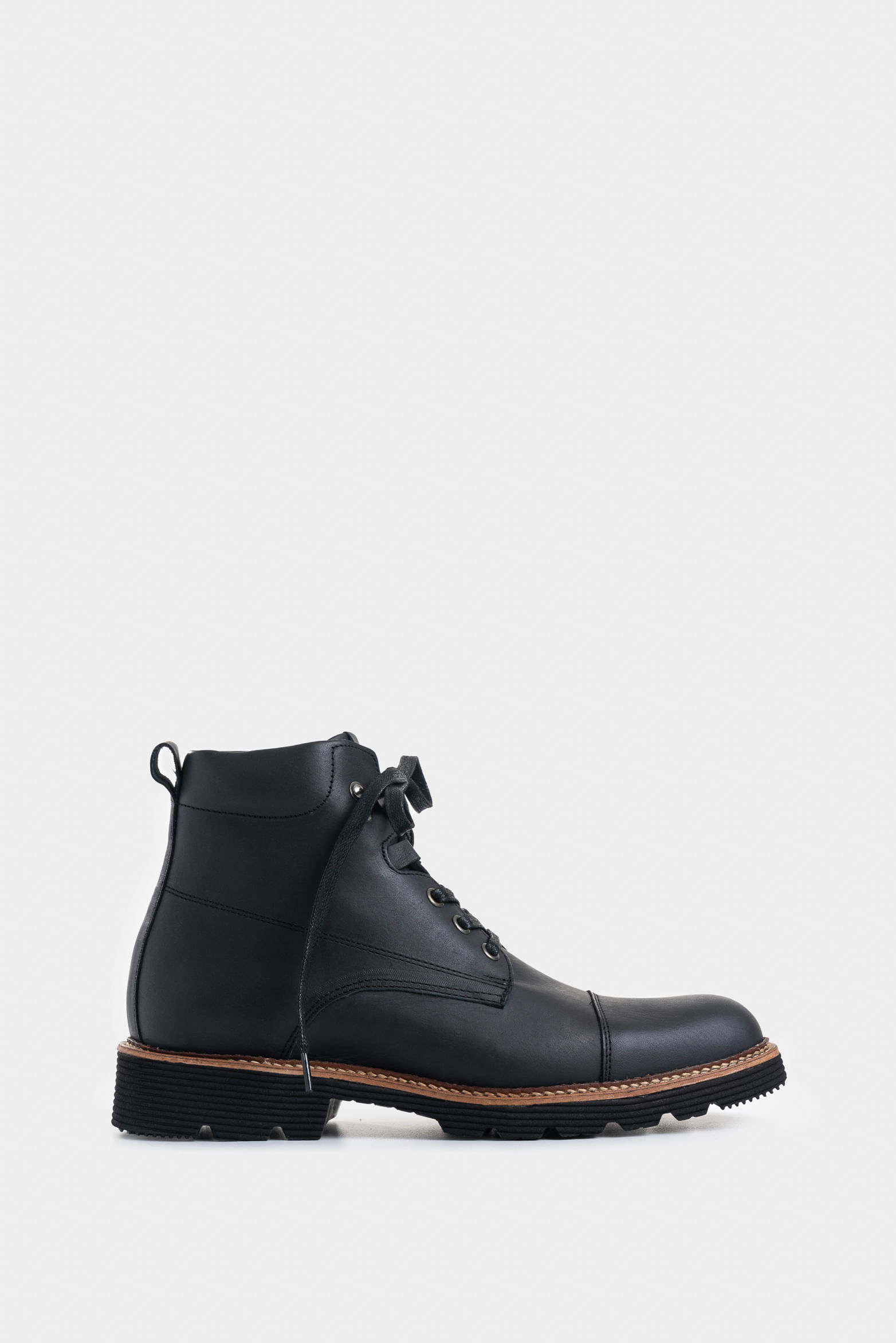 Botas Karioka de cuero para hombre tractoradas