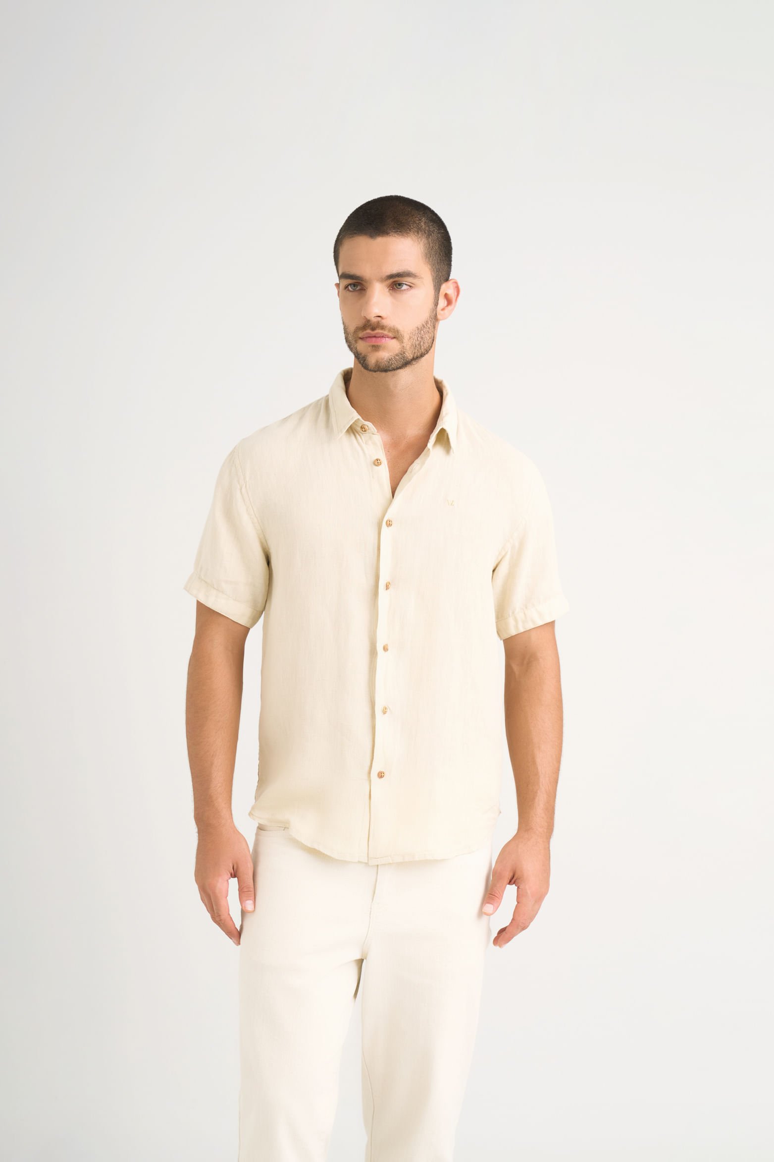 Camisa manga corta lino para hombre bordado vz