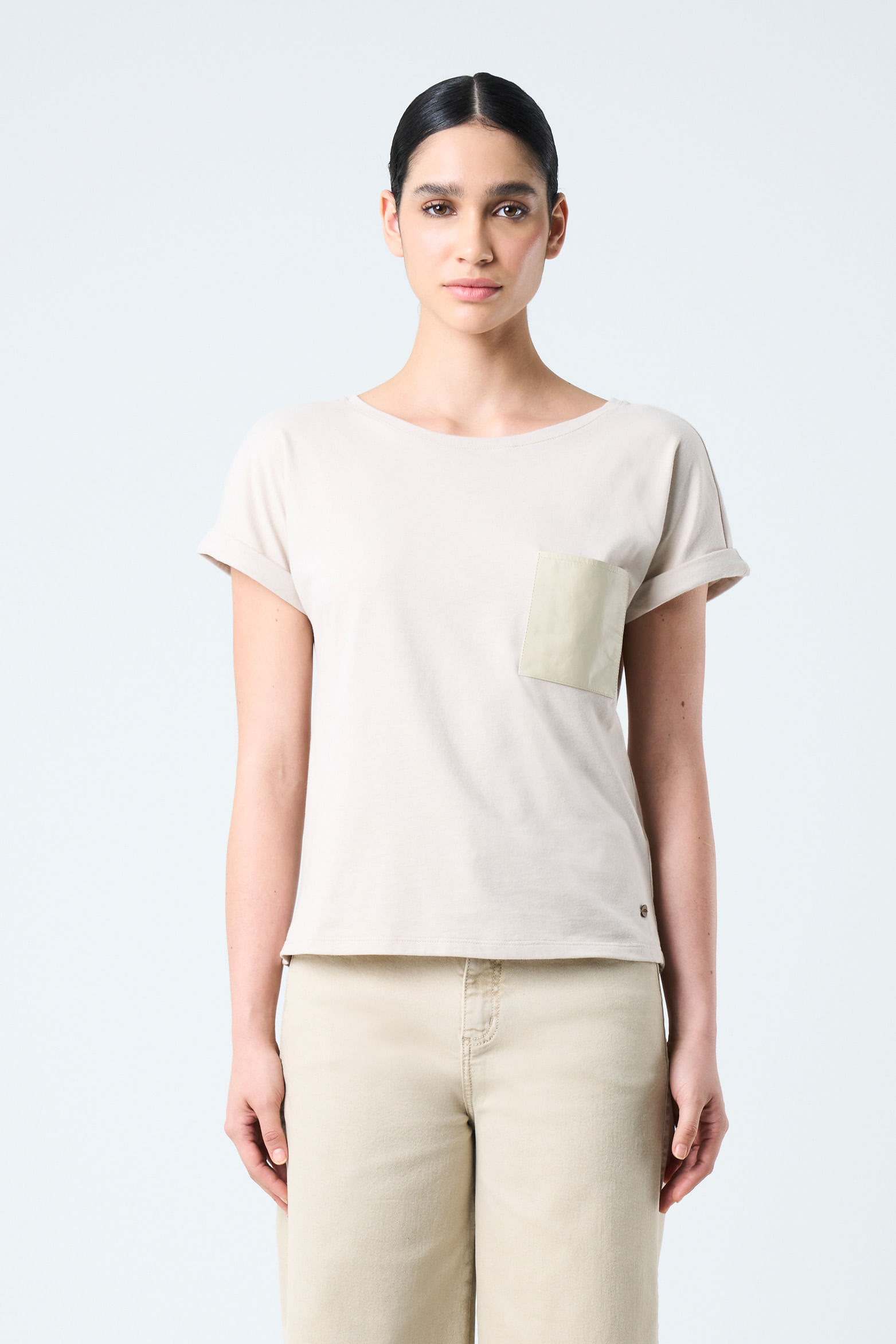 Camiseta manga corta para mujer bolsillo cuero