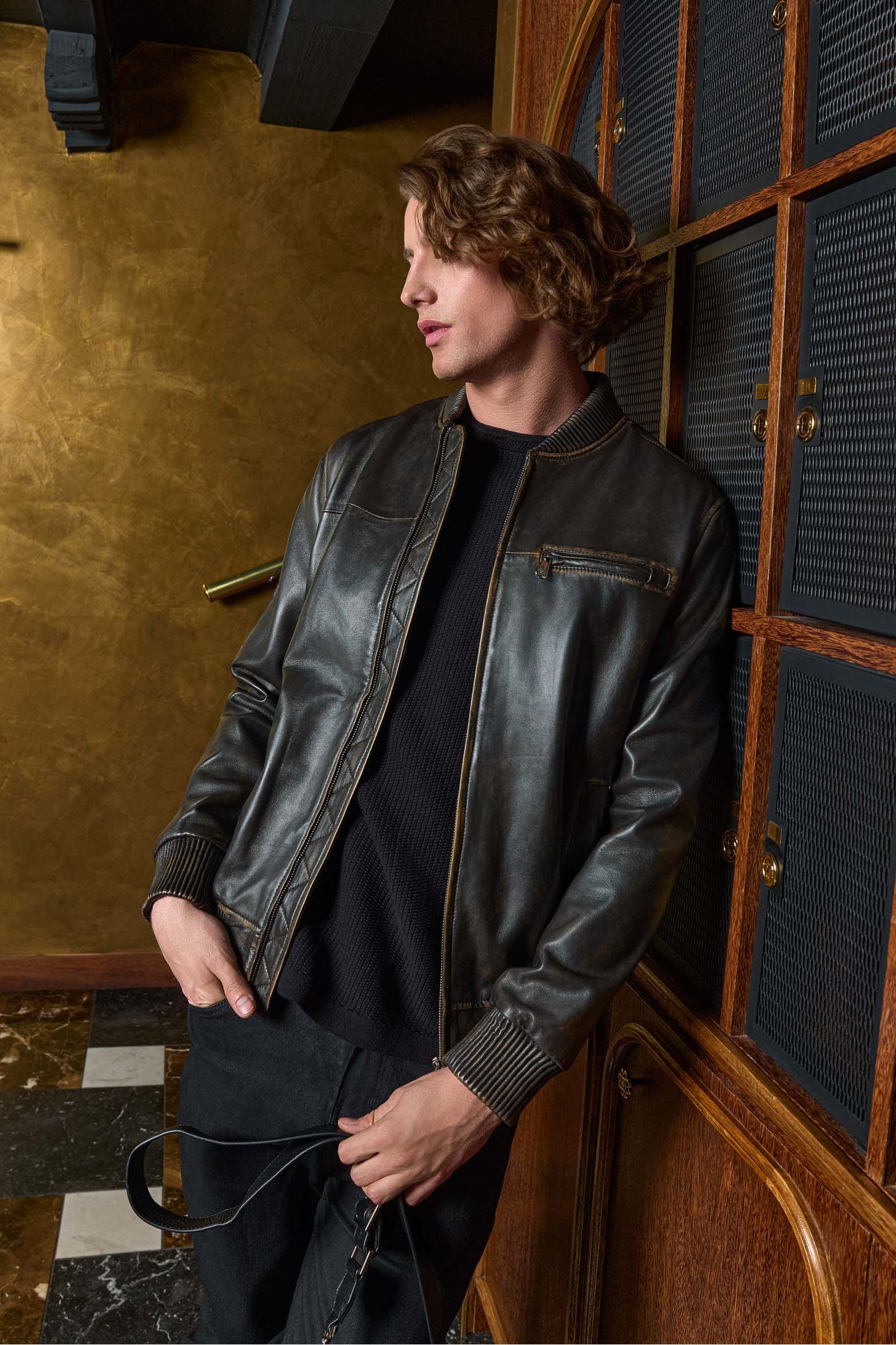 Chaqueta Sika de cuero para hombre silueta Rider