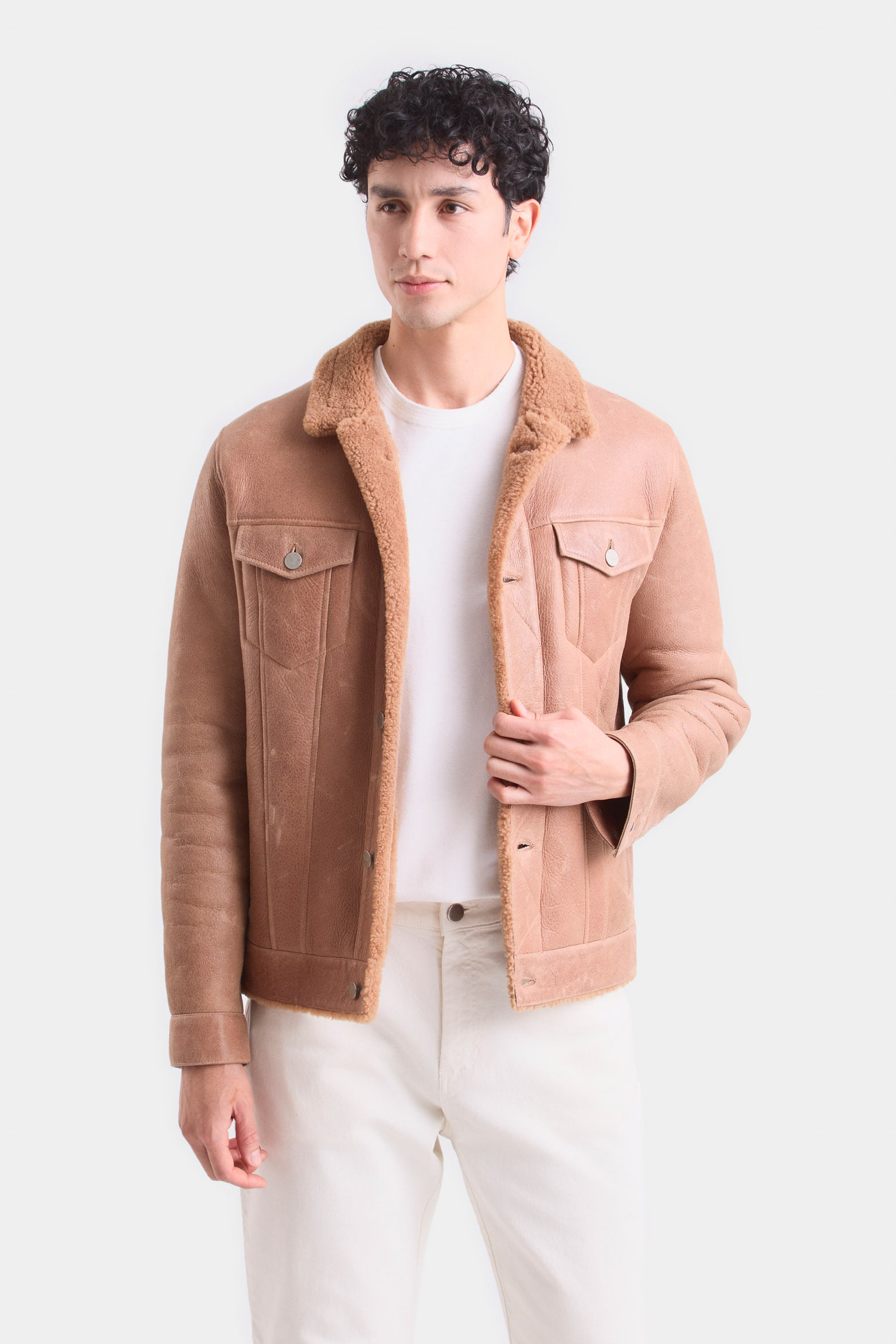 Chaqueta ebro de cuero para hombre silueta trucker